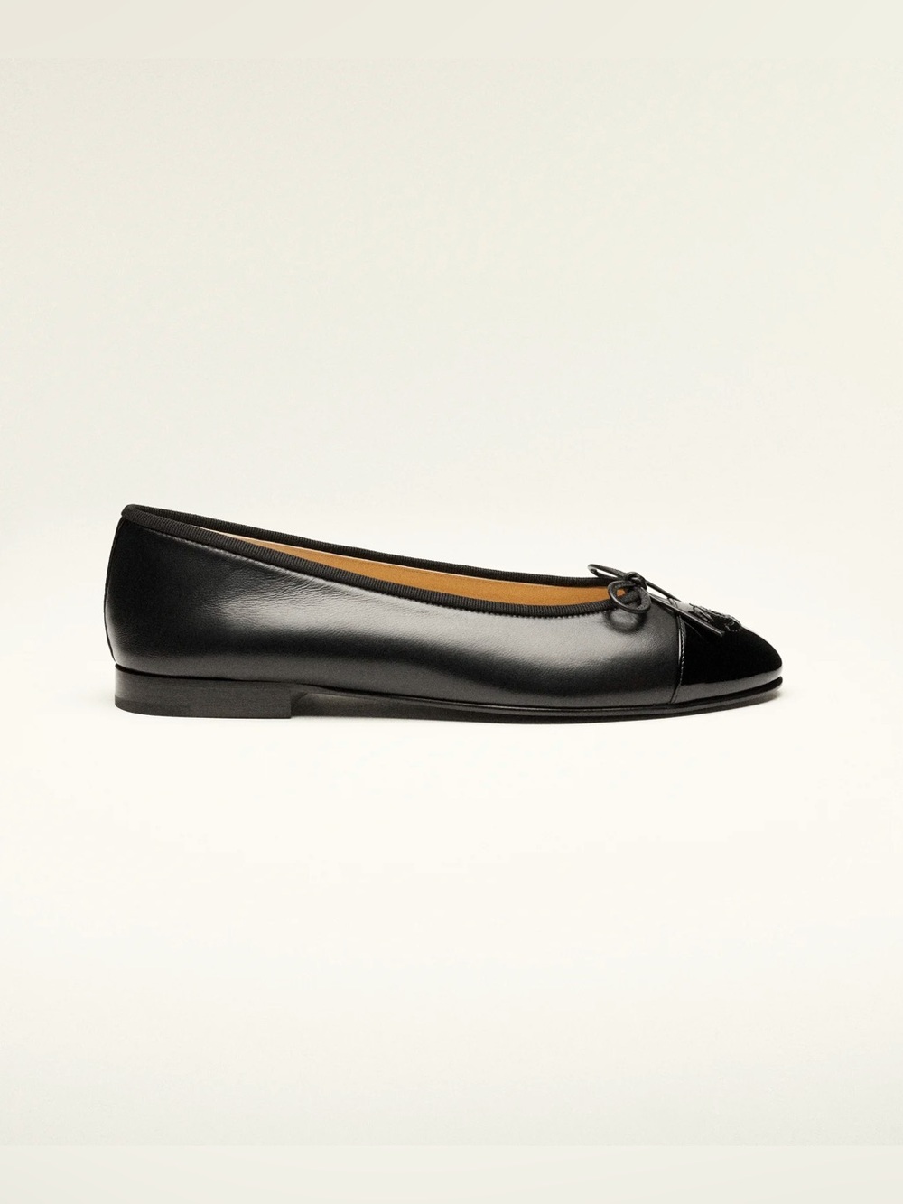 CHANEL BALLET FLATS